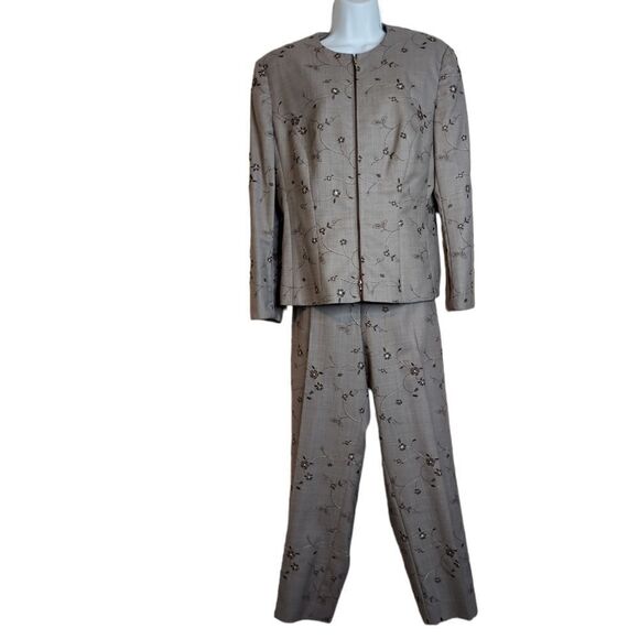 Escada Wool Floral Embroidered Pantsuit - Picture 1 of 8